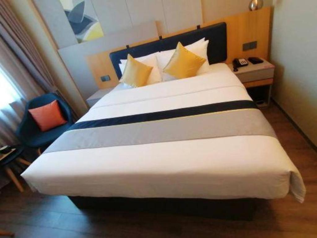 Home Inn Kunming Baita Road Kültér fotó