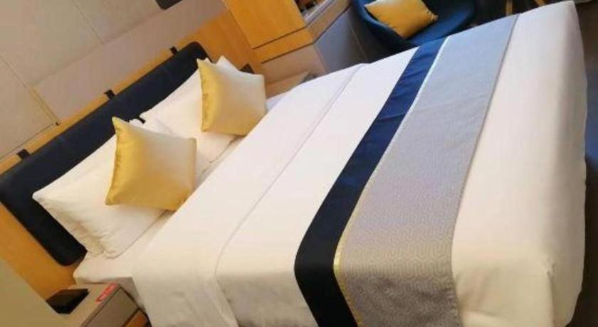Home Inn Kunming Baita Road Kültér fotó