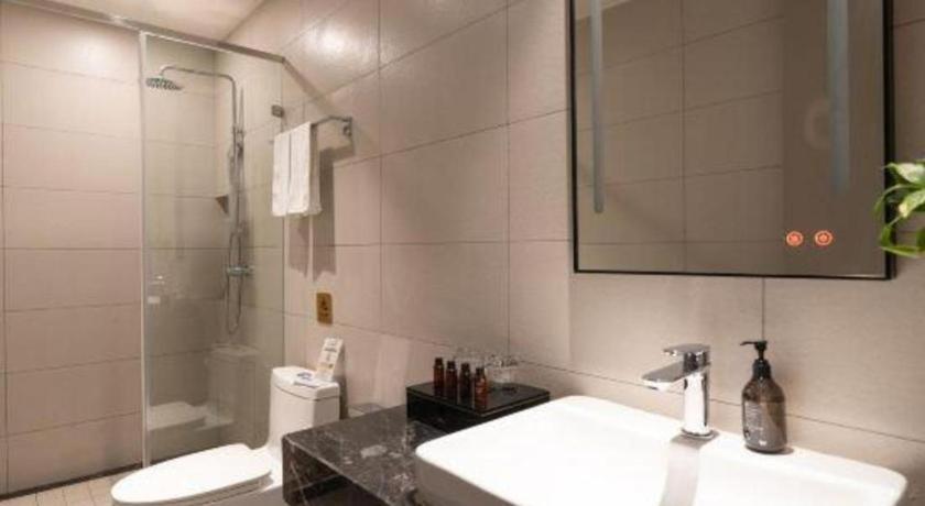 Home Inn Kunming Baita Road Kültér fotó