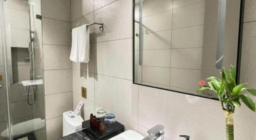 Home Inn Kunming Baita Road Kültér fotó