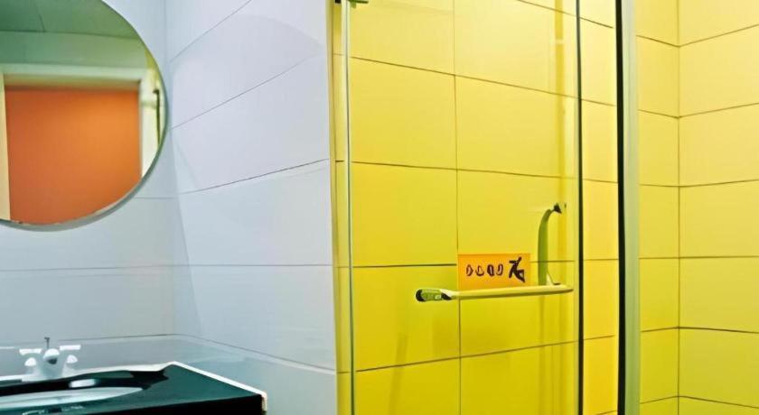 Home Inn Kunming Baita Road Kültér fotó