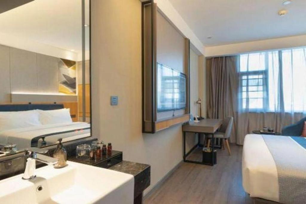 Home Inn Kunming Baita Road Kültér fotó